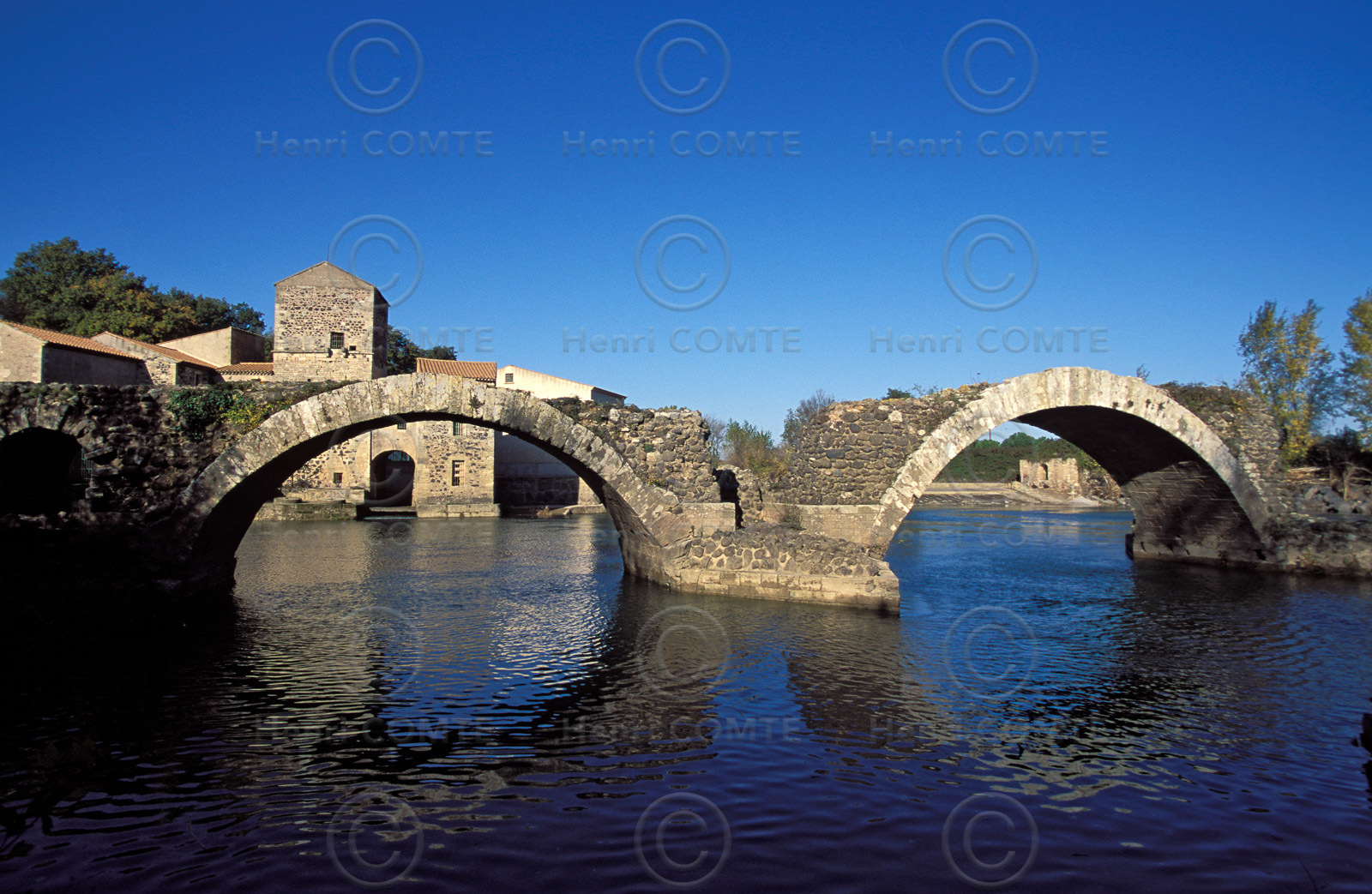 Pont de St Thibéry