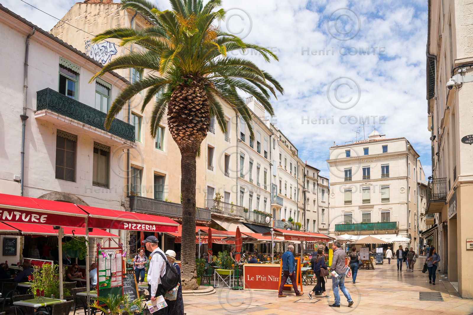 Nîmes