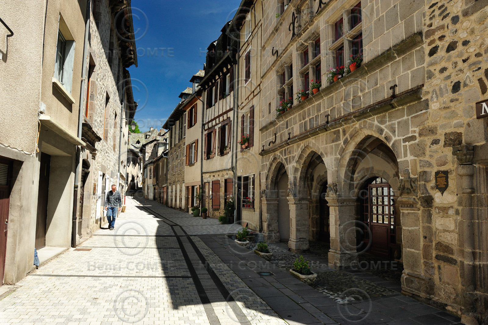 Mur de Barrez