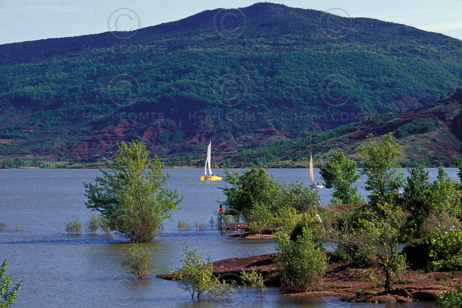 Lac du Salagou