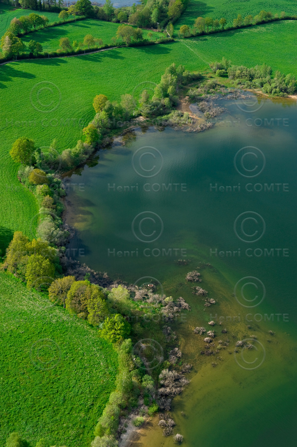 Lac de Pareloup