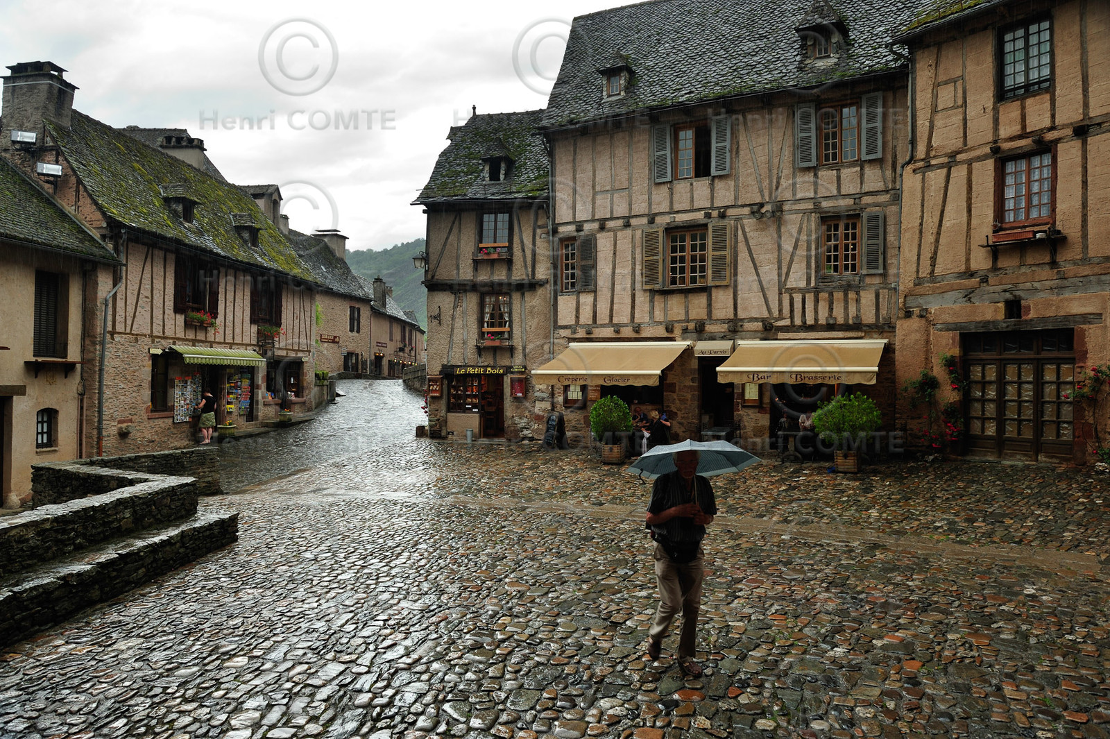 Conques