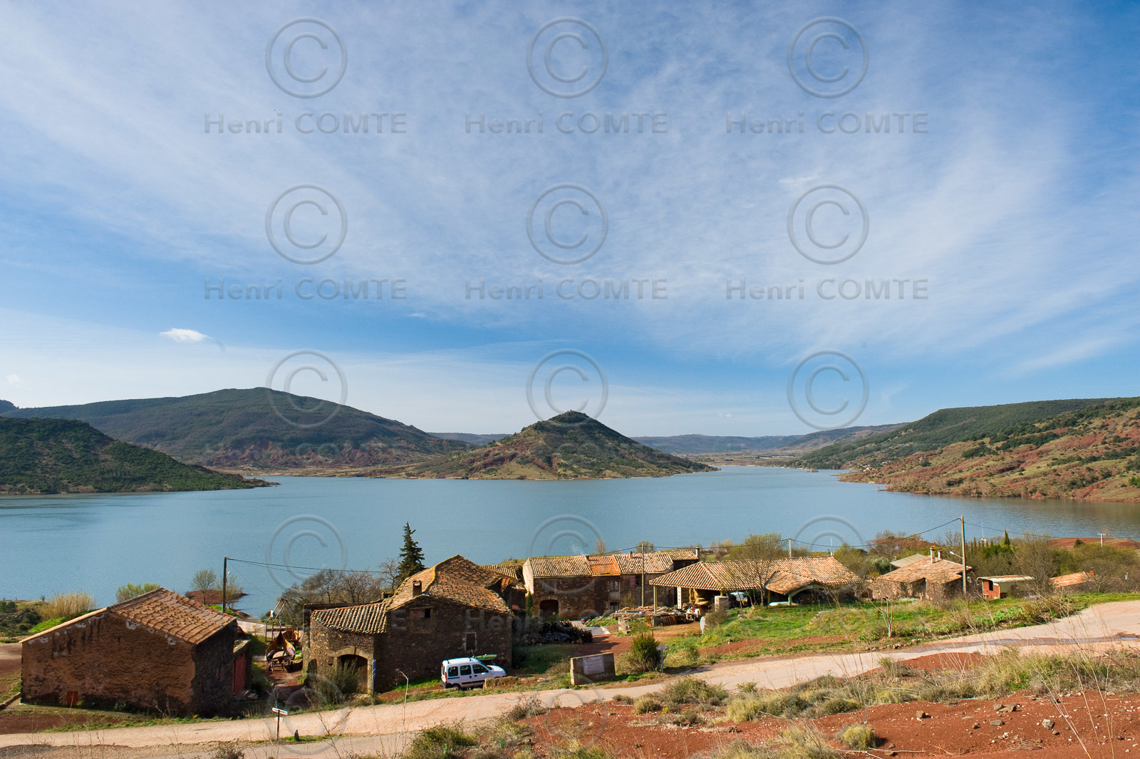 Lac du Salagou